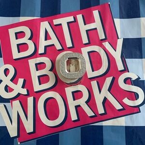 NWT Bath & Body Works Pearls & Gems Car Vent/Visor Clip
